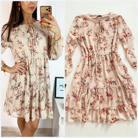 Rochie eleganta scurta crem cu volanase, maneci lungi si flori mici